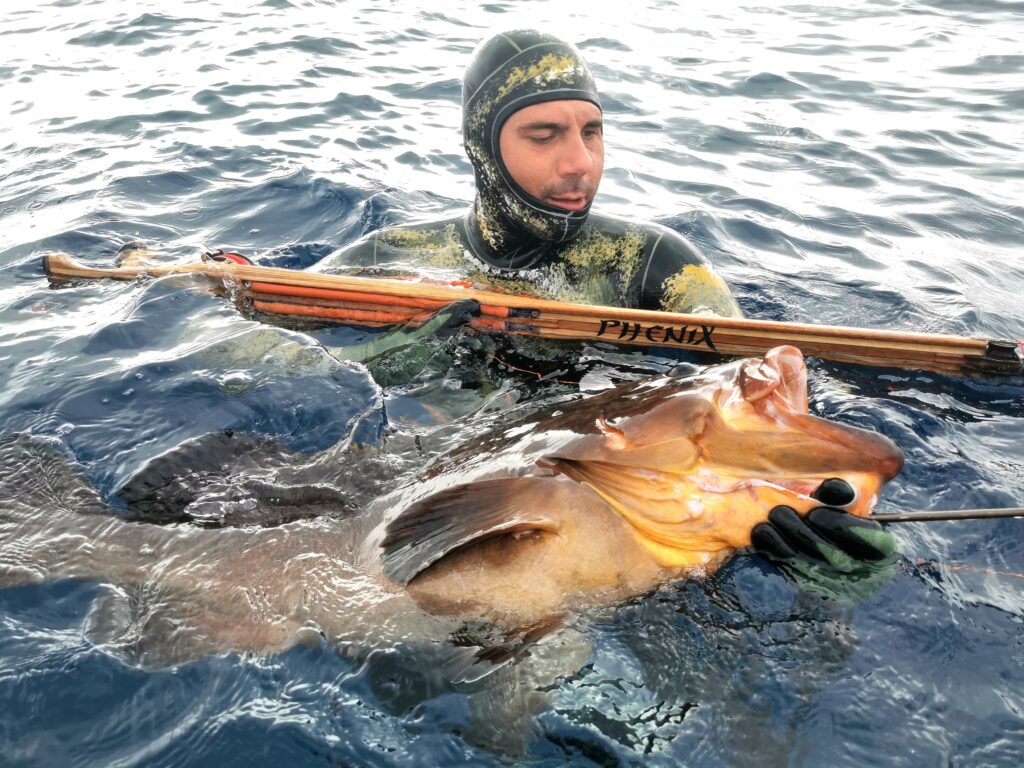 Fabio Dessì con un'altra bella cernia