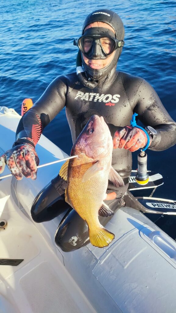 Giuseppe Gentilino con una corvina