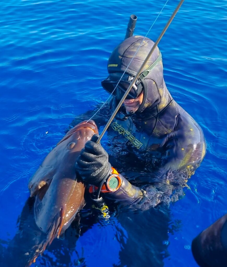 Bella cernia catturata da Giulio Cavaliere, Cressi Team