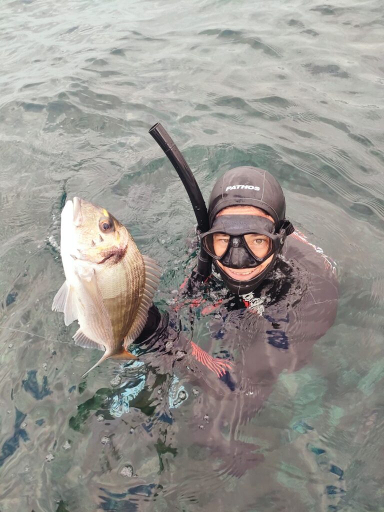 Barbara Bennici con un'orata