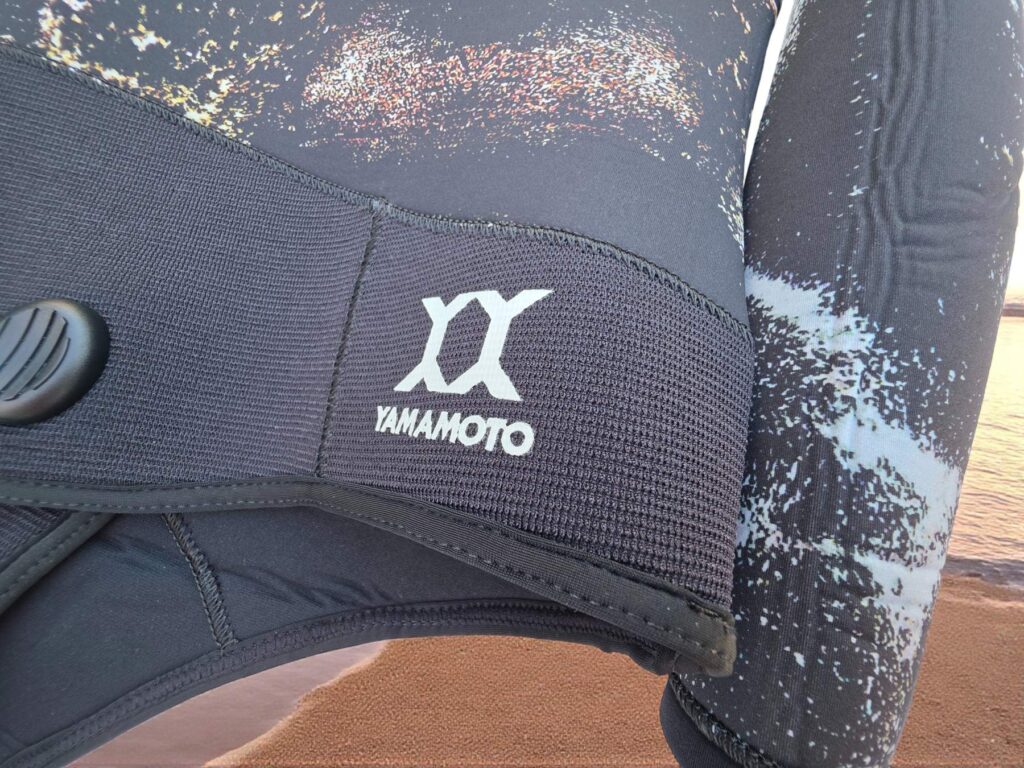 Cetma Black Camu spearfishing wetsuit in Yamamoto 39