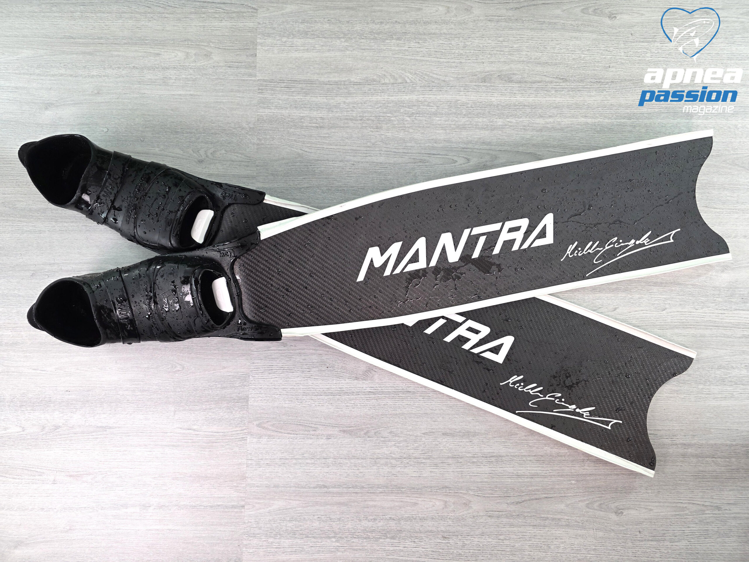 Cetma Mantra carbon fins