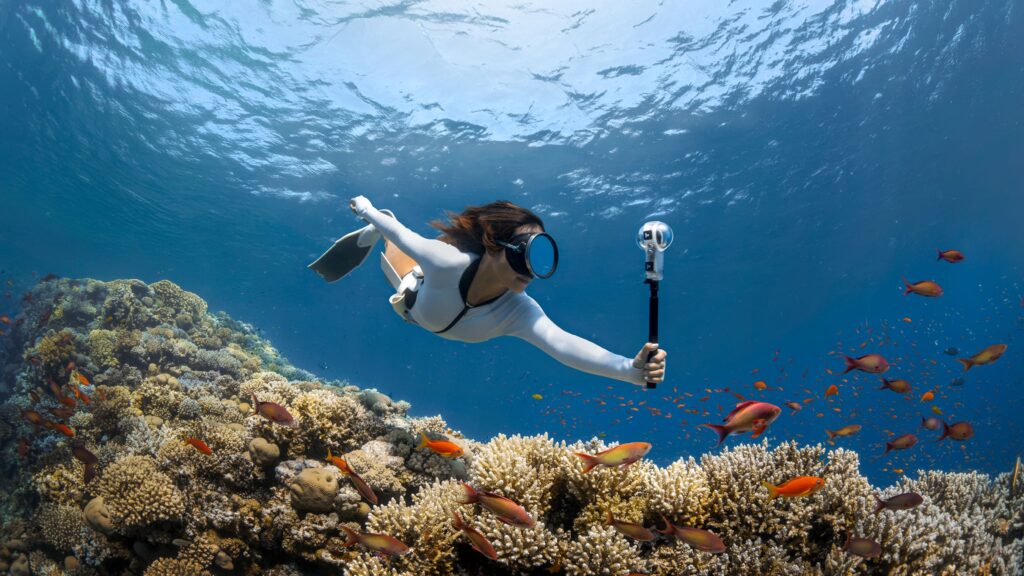 Insta360 X4 Air with underwater case