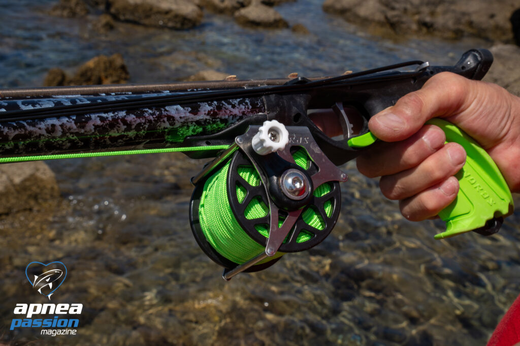 Patented handle of the Meandros Argo