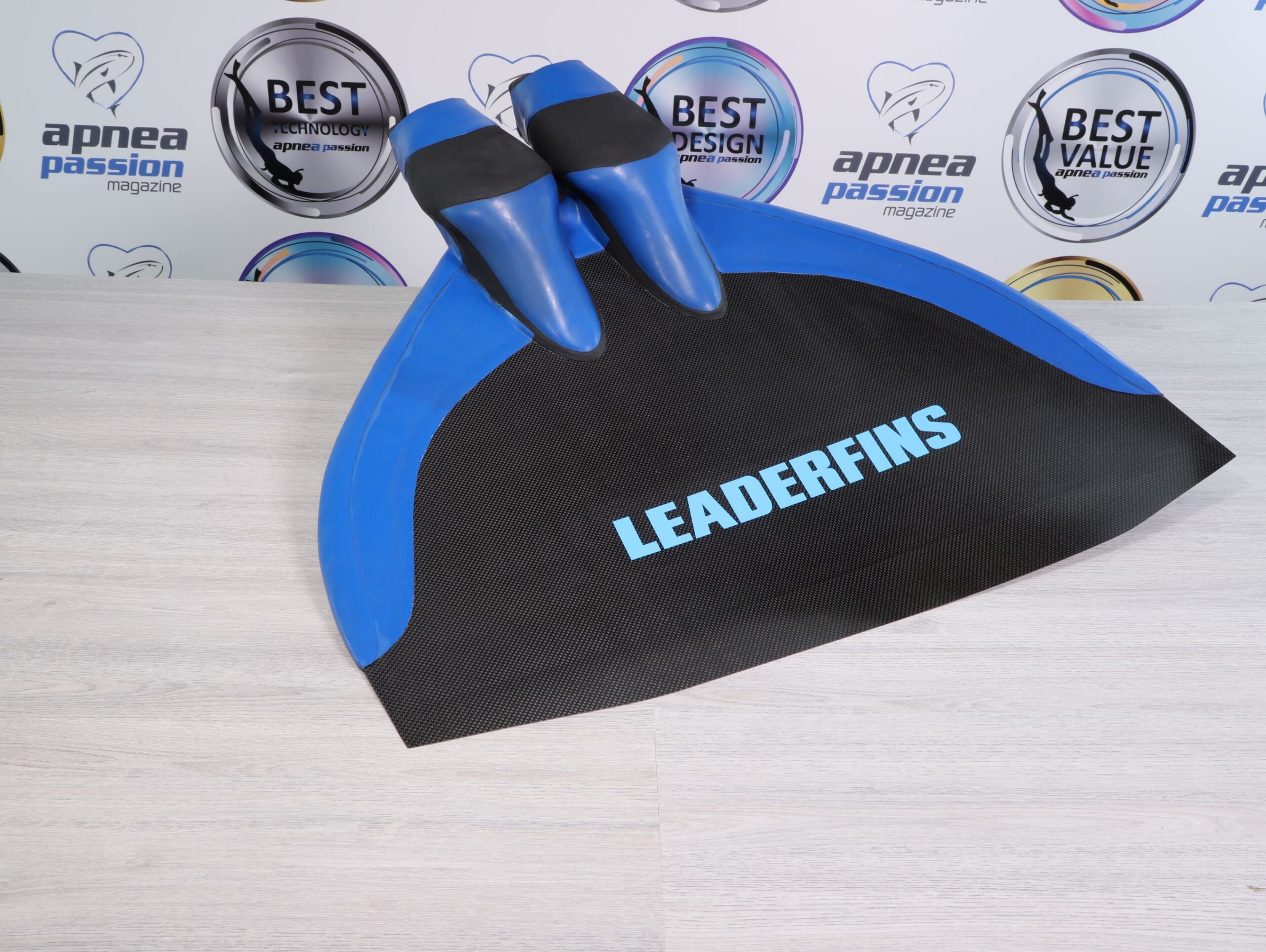 Leaderfins Hyper Professional Carbon monofin